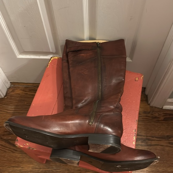 NWOT, Frye, molly Redwood, tall (over knee) riding boots, size 10B 347611-RDX - Picture 7 of 9